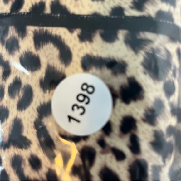 Nwt Muscle nation leopard cross cross woast legginsg size small - Picture 5 of 5